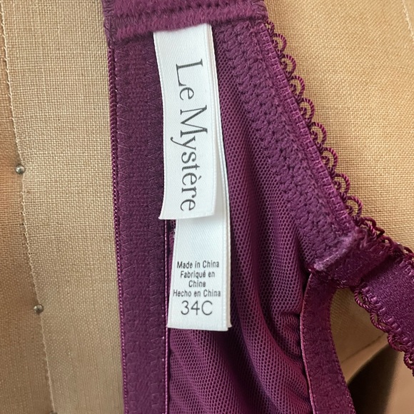 Le Mystere Underwire Bra - 34C - Picture 5 of 7